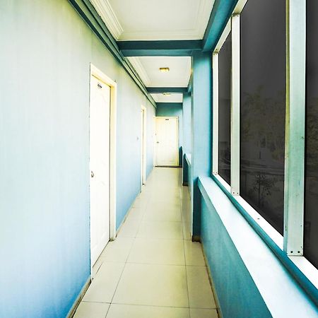 Hotel O Vibrant Residency Ahmedabad Exterior foto
